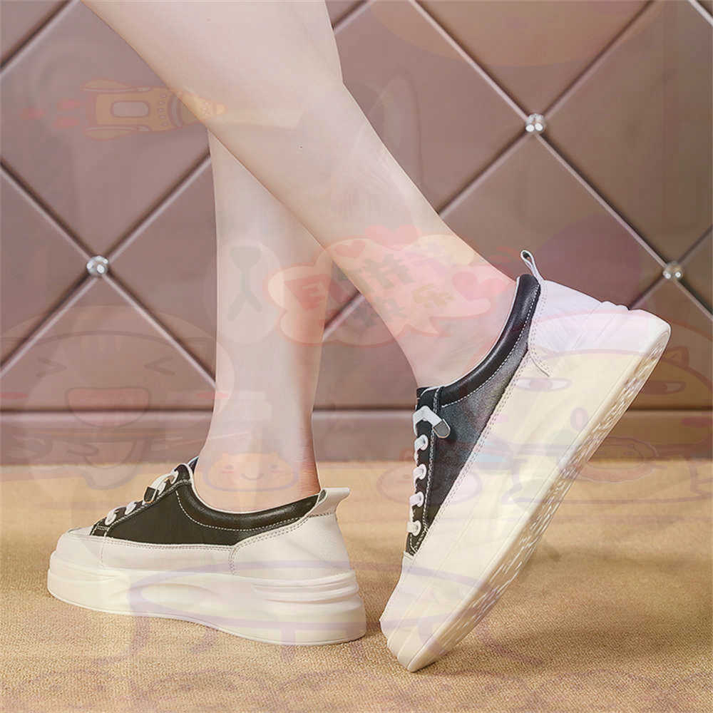Tech Girl Accessories - Sepatu Pantofel Chunky Berenda Sepatu Olahraga