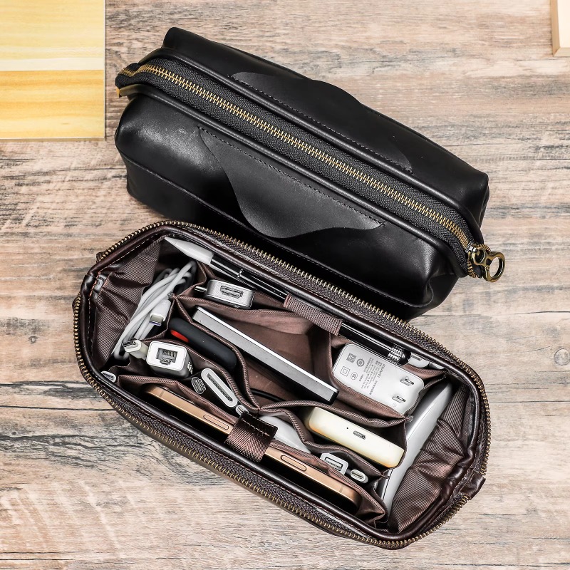 Tech Accessories Organizer Pouch - Tas Penyimpanan Vintage Berbahan Kulit Asli